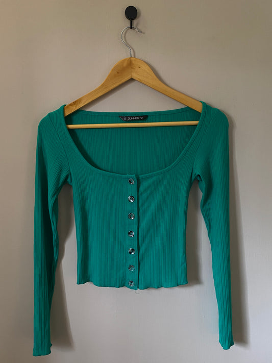 green-buttondown-ribbed-crop