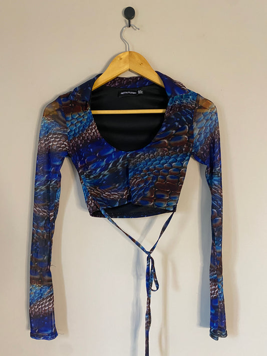 blue-snakeprint-tie-crop-top