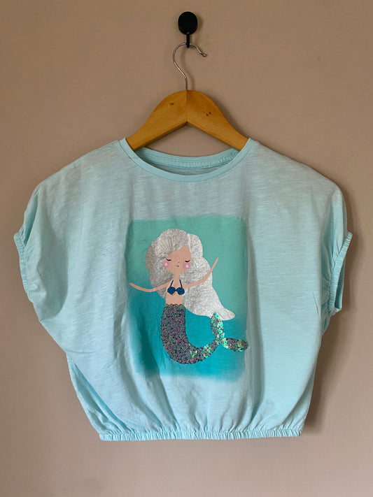 Mermaid Graphic Crop Tee