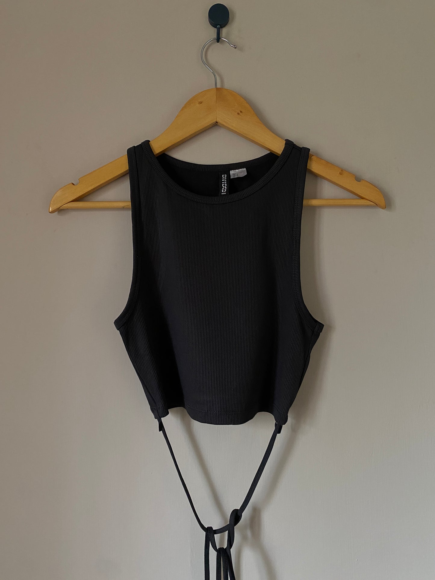 black-fishnet-long-sleeve-shrug 23