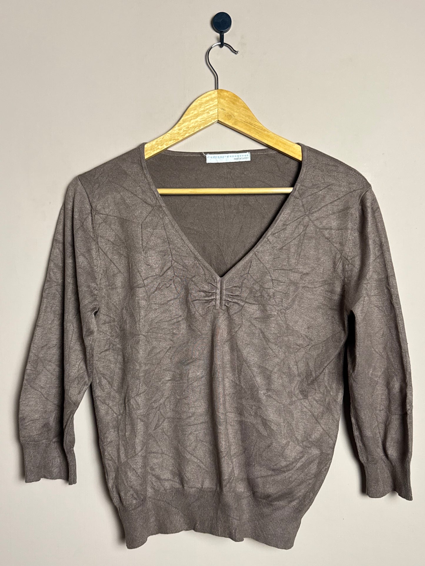 taupe-vneck-bow-detail-sweater-17