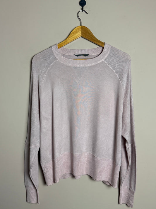light-pink-crewneck-sweatshirt-43