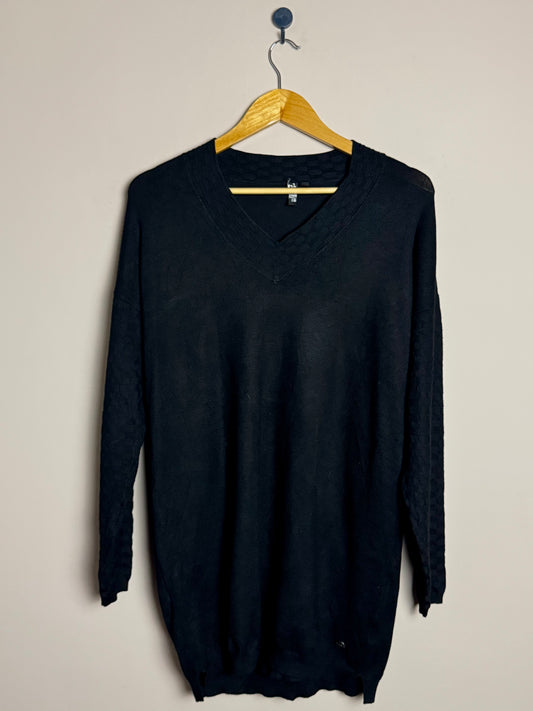 black-vneck-longline-sweatshirt-47