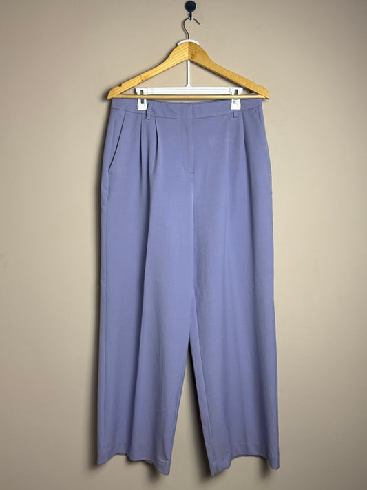 Handle: lavender-pleated-pants-12