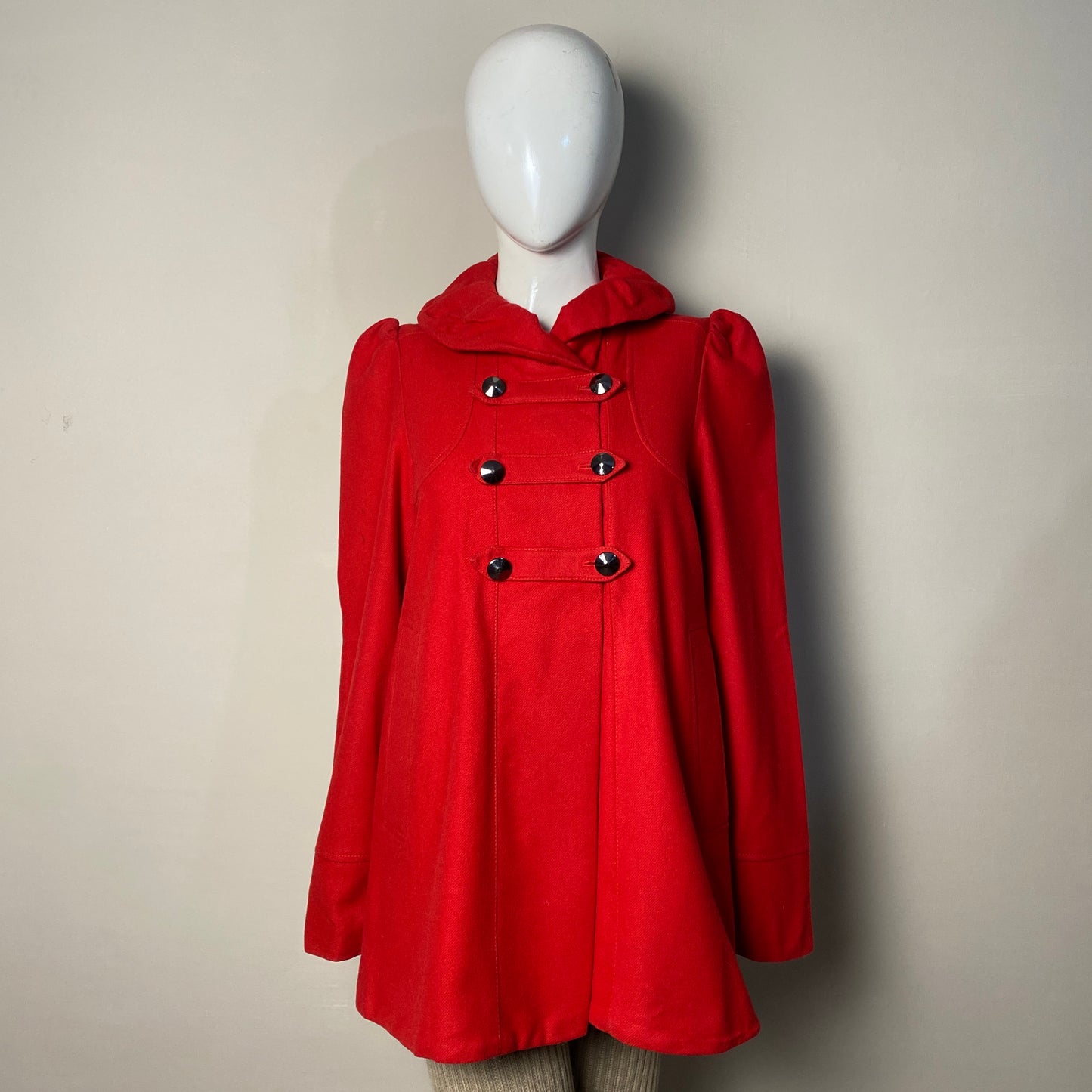 red-hooded-doublebreasted-coat-083