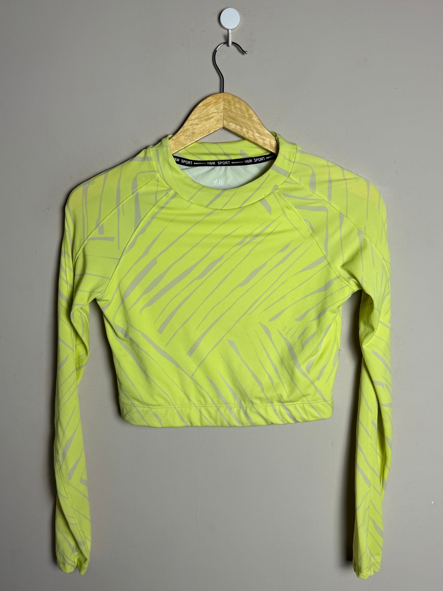 H&M Sport Neon Long Sleeve Crop Top