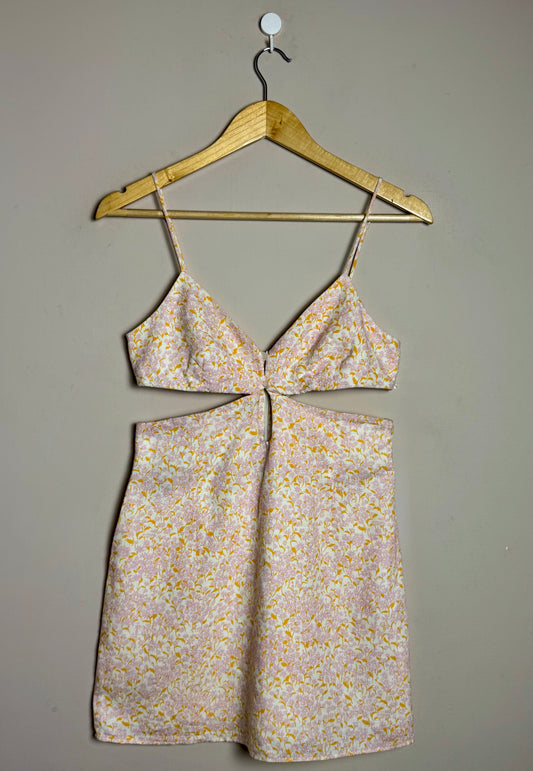 pastel-floral-cutout-mini-dress-8