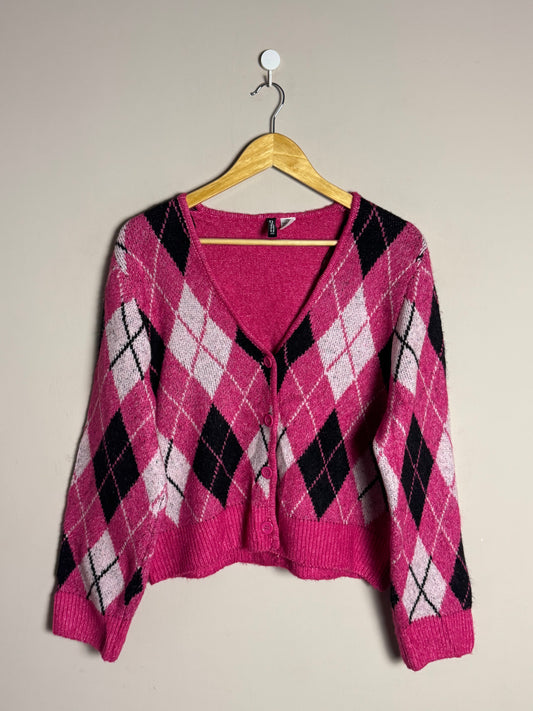 pink-argyle-knit-cardigan-52
