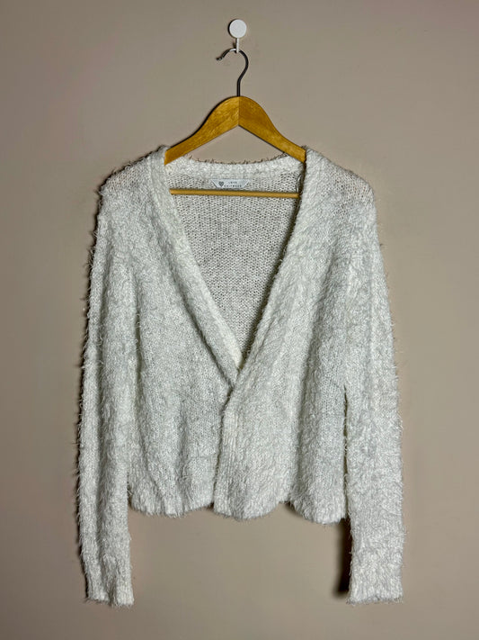 white-fuzzy-open-knit-cardigan-95