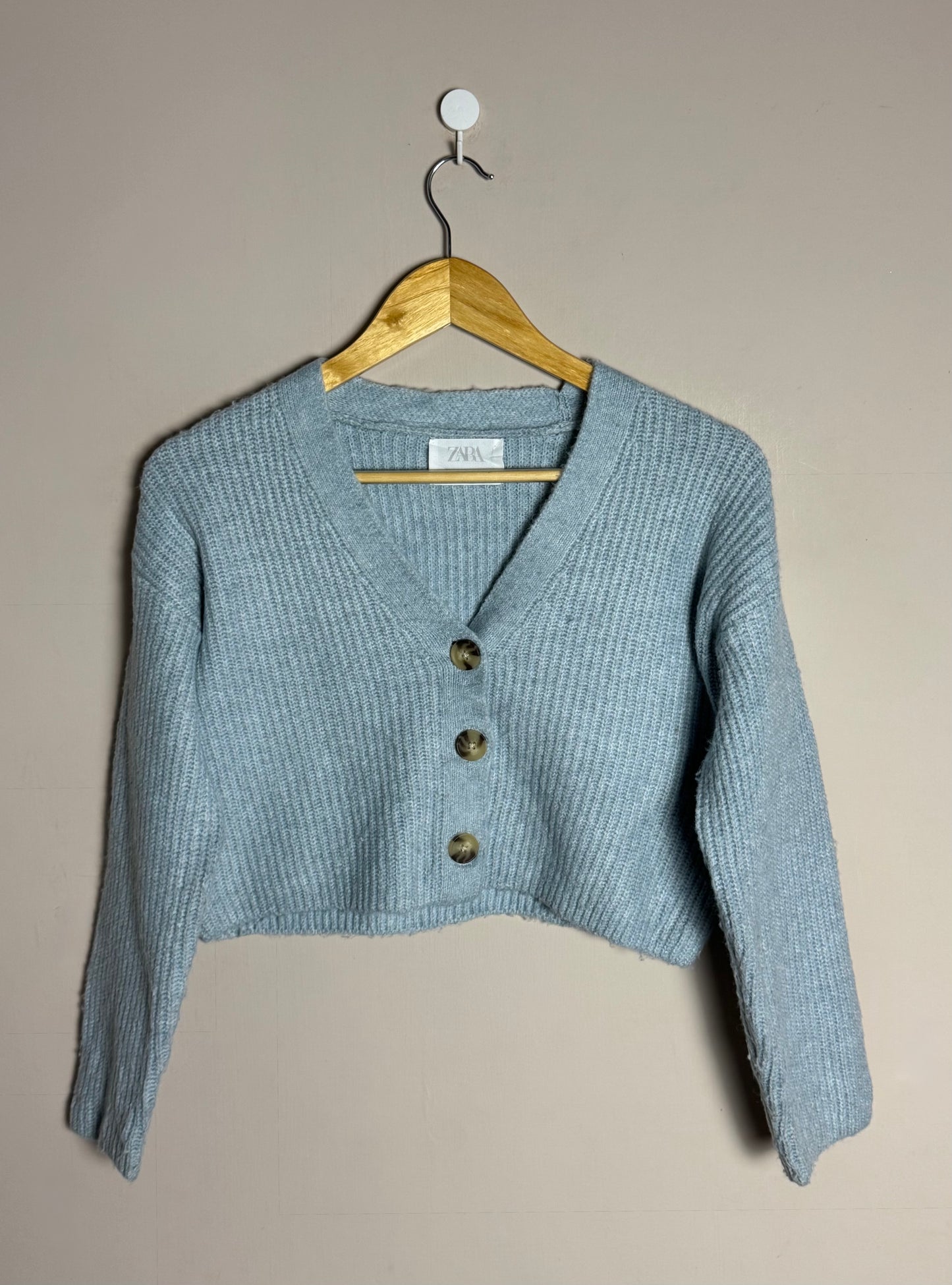 zara-light-blue-ribbed-cardigan-104