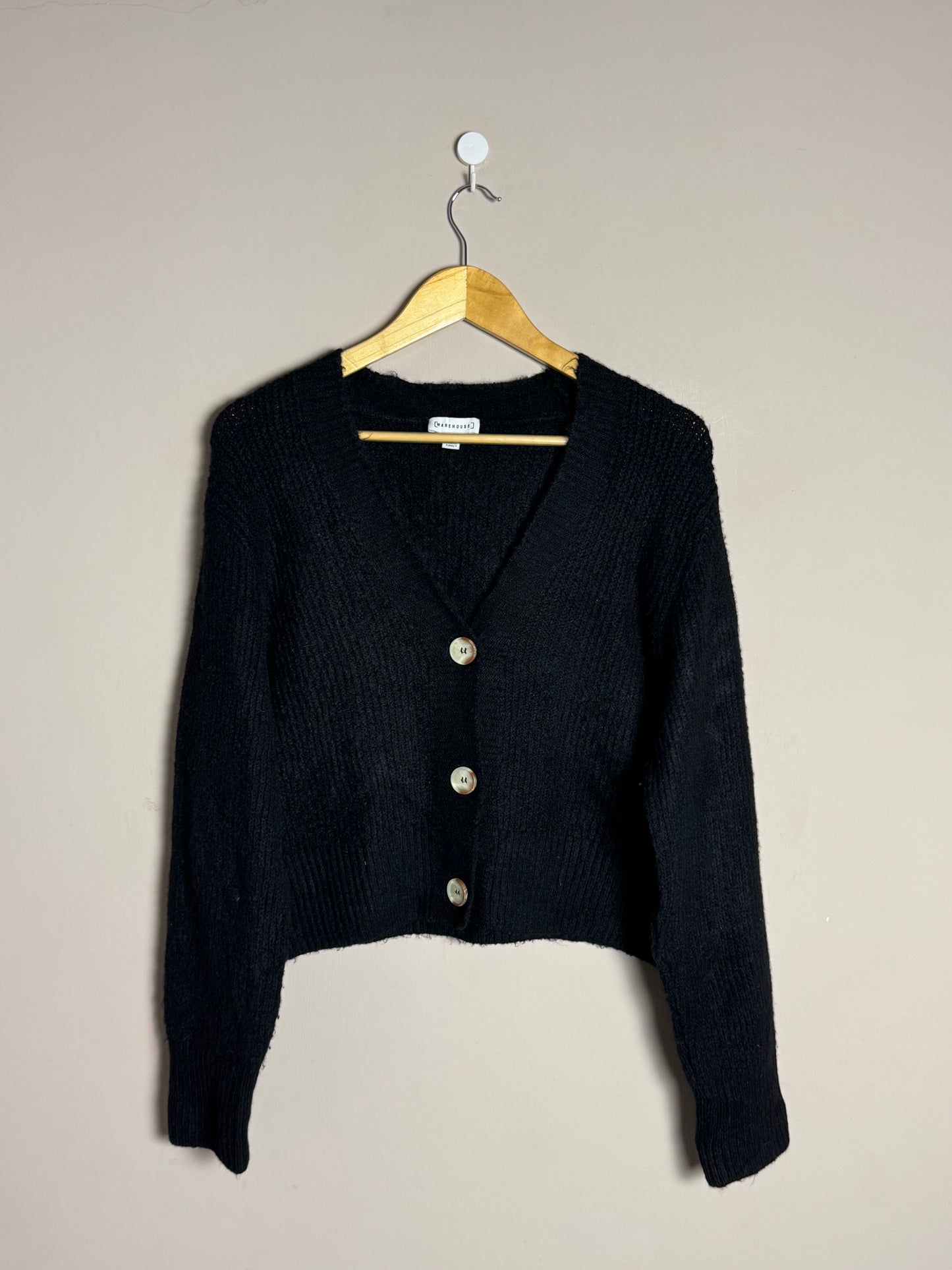 black-classic-cropped-cardigan-101