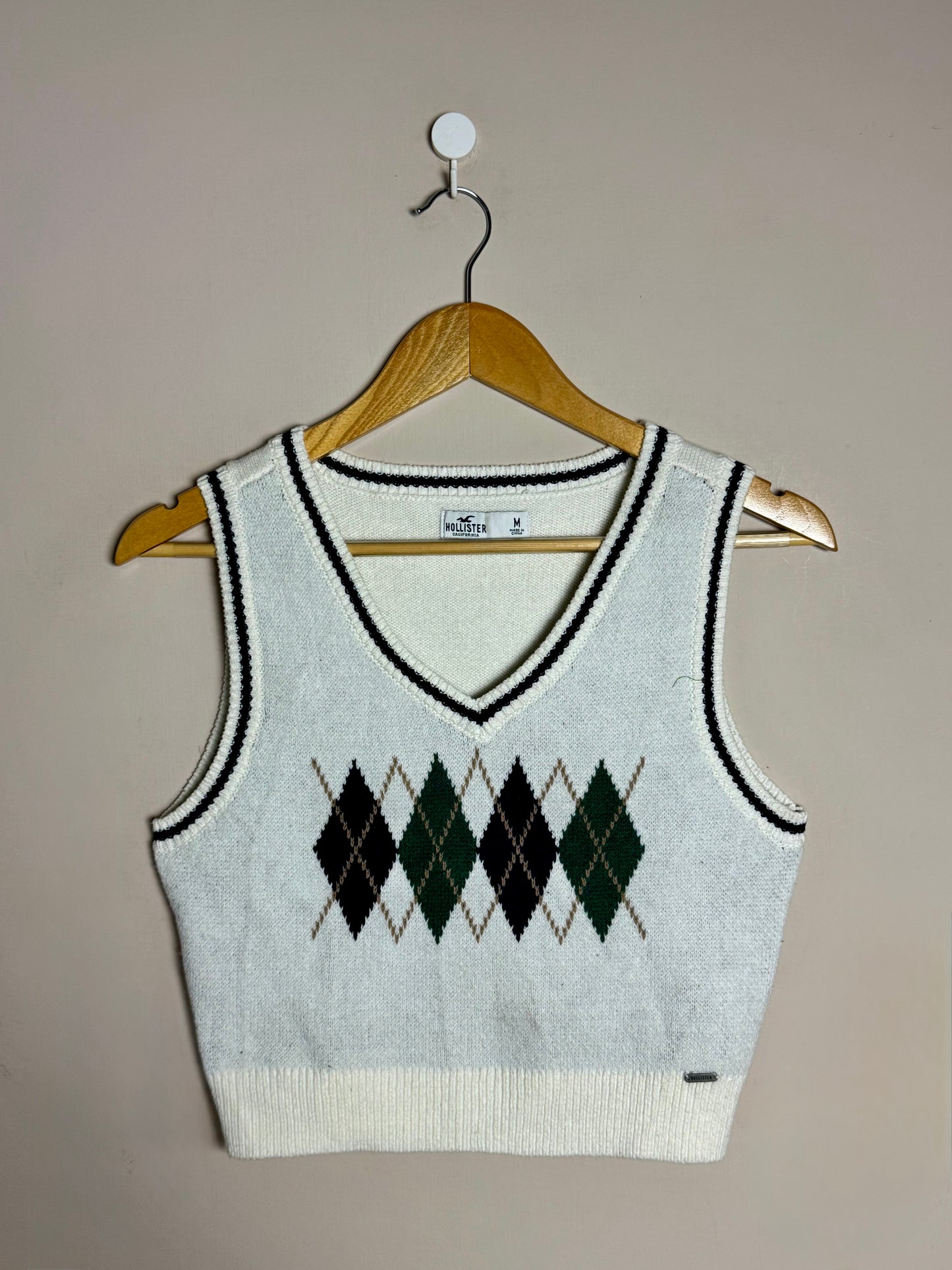 argyle-knit-vest-medium-16-15-11