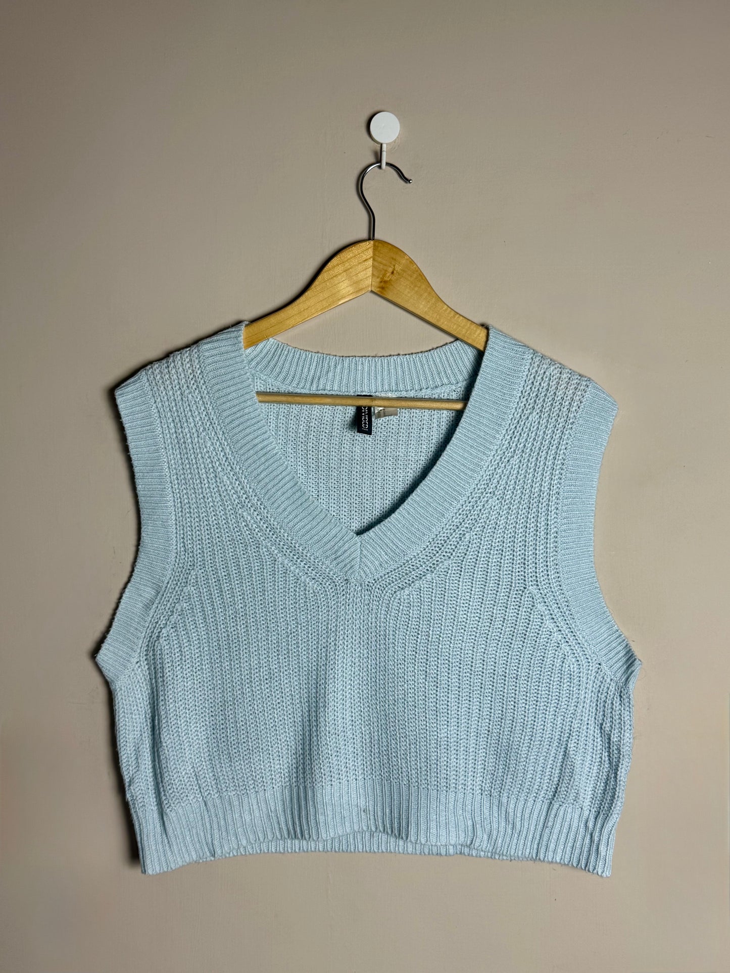 light-blue-vneck-knit-vest-large-41