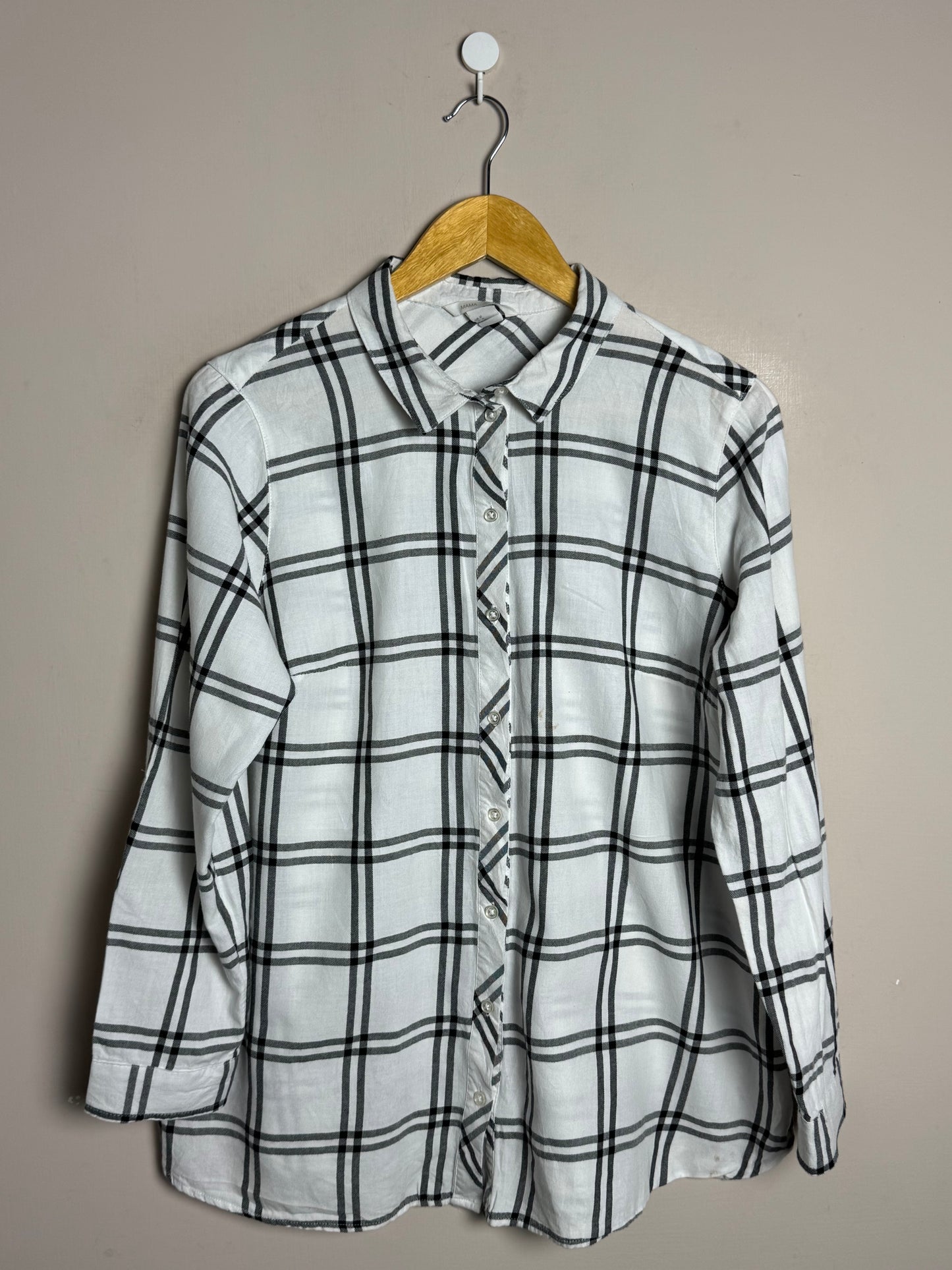 medium-white-checkered-shirt-199