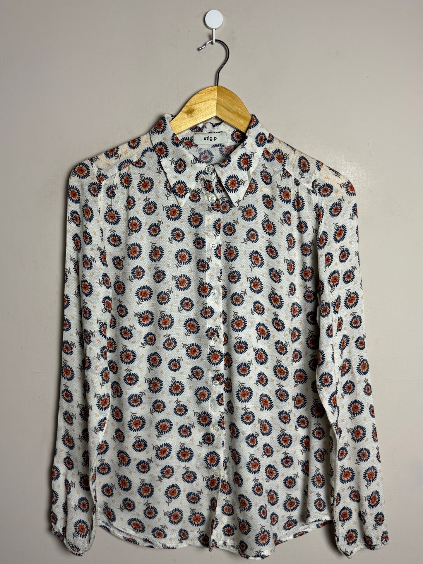 medium-floral-pattern-shirt-193