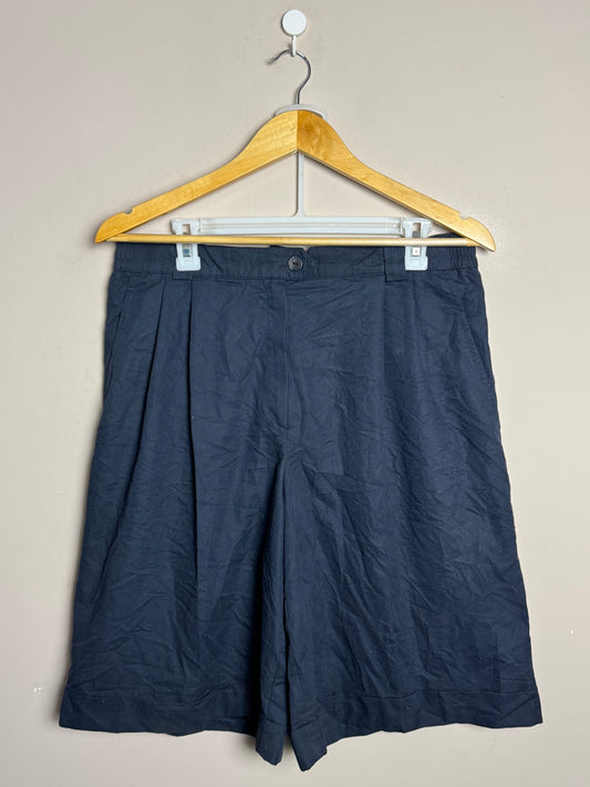 large-navy-pleated-shorts-w17-31