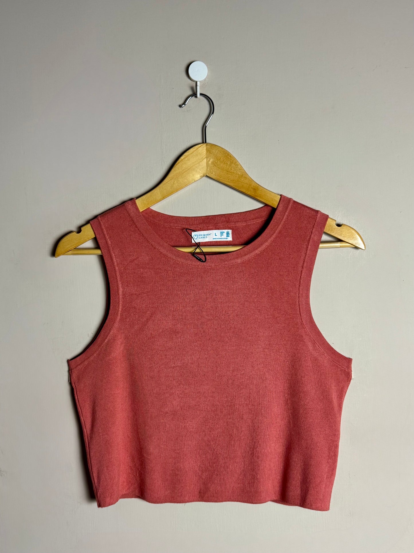 rust-sleeveless-knit-top-63