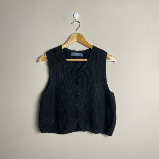 black-buttoned-sleeveless-sweater-129