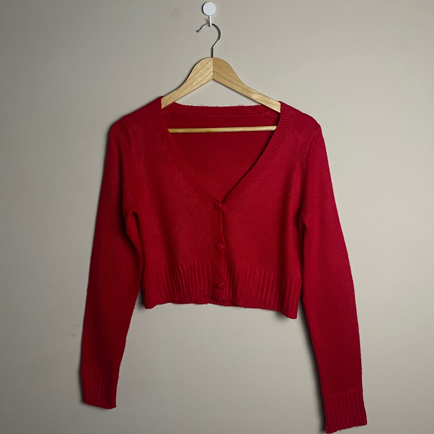 red-ribbed-cropped-cardigan-160
