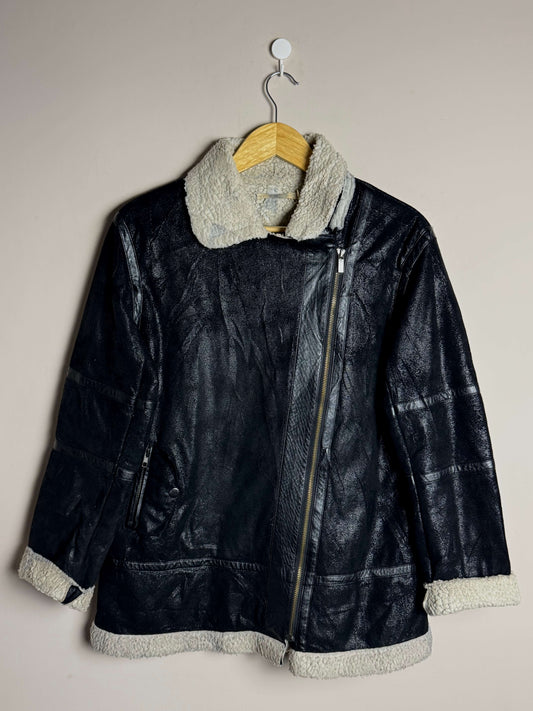 black-shearling-jacket-31