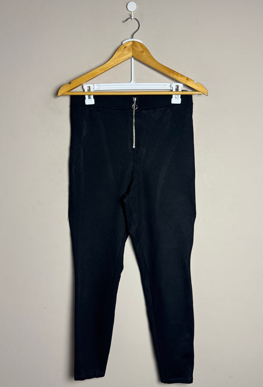 black-zip-front-leggings-small-79