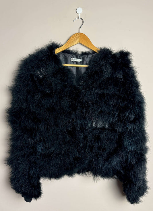 black-shaggy-fur-jacket-15