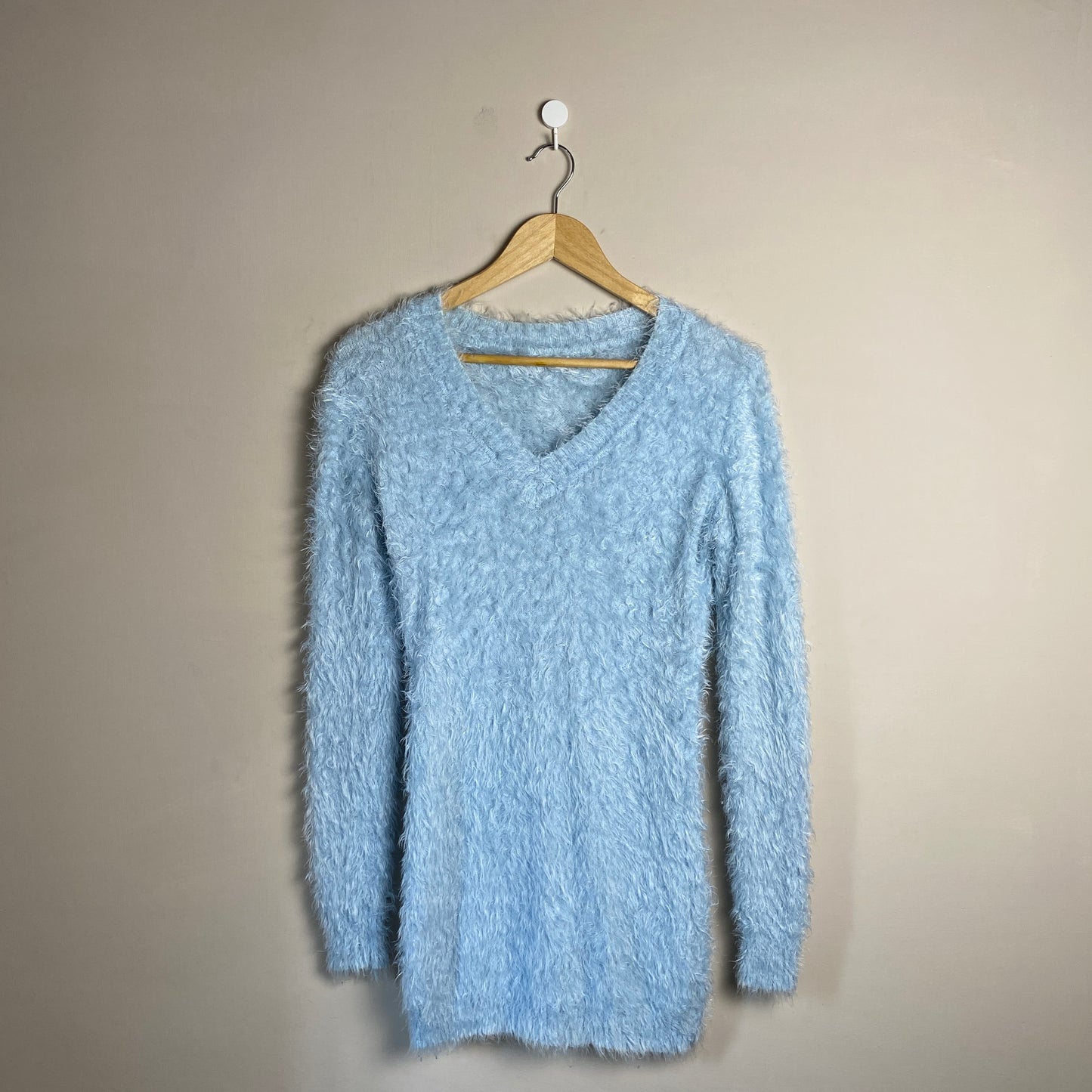 light-blue-furry-long-woolen-sweater-034