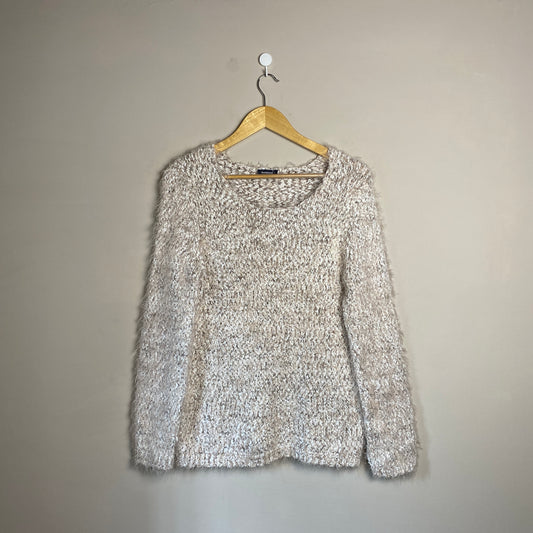 beige-fluffy-knit-woolen-sweater-047