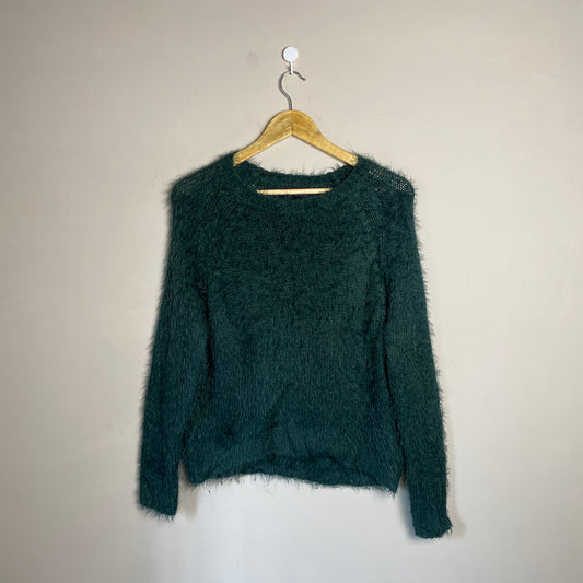 green-fluffy-woolen-sweater-060