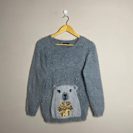 grey-polar-bear-embellished-sweater-064