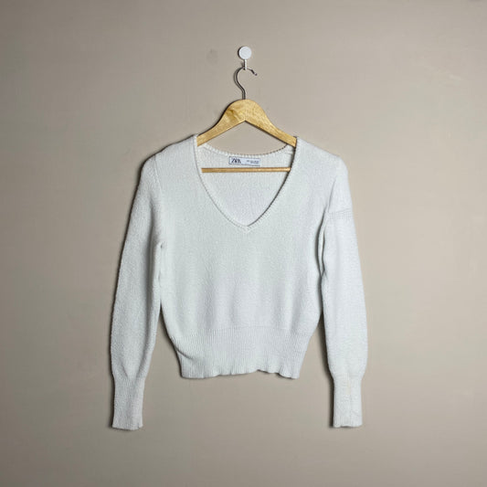 white-vneck-cropped-sweater-077