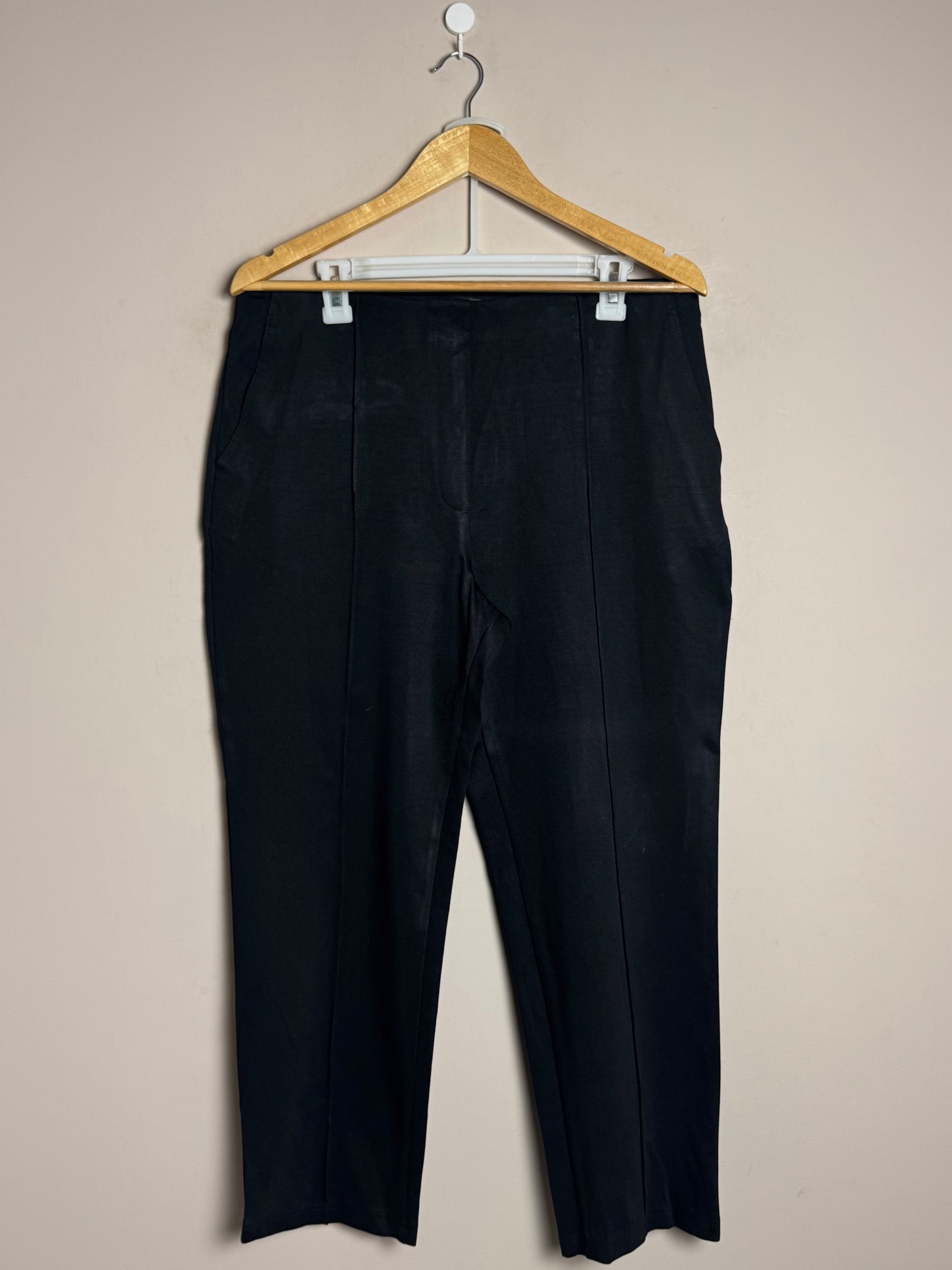 Medium Black Tailored Pants