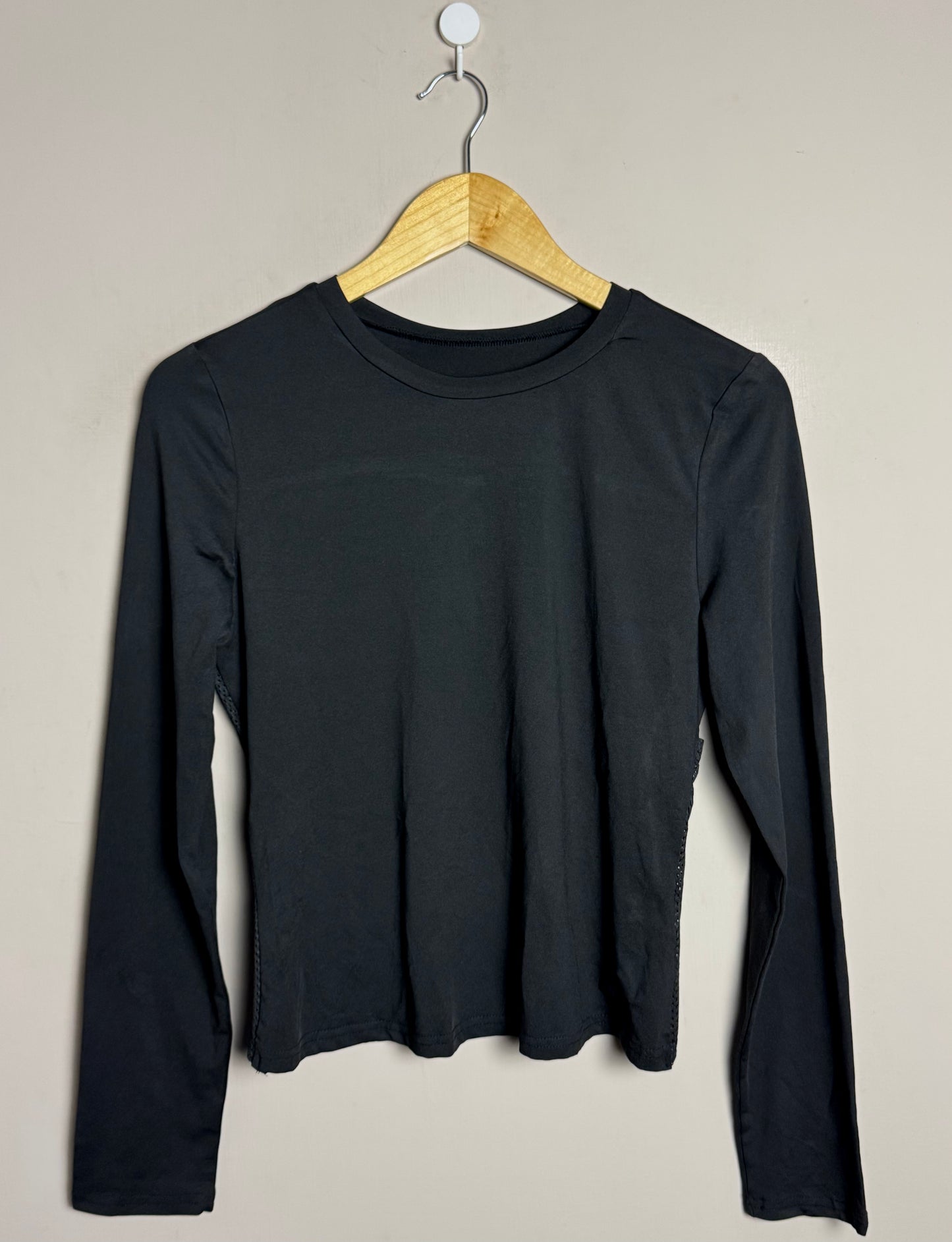 Black Basic Long Sleeve Top