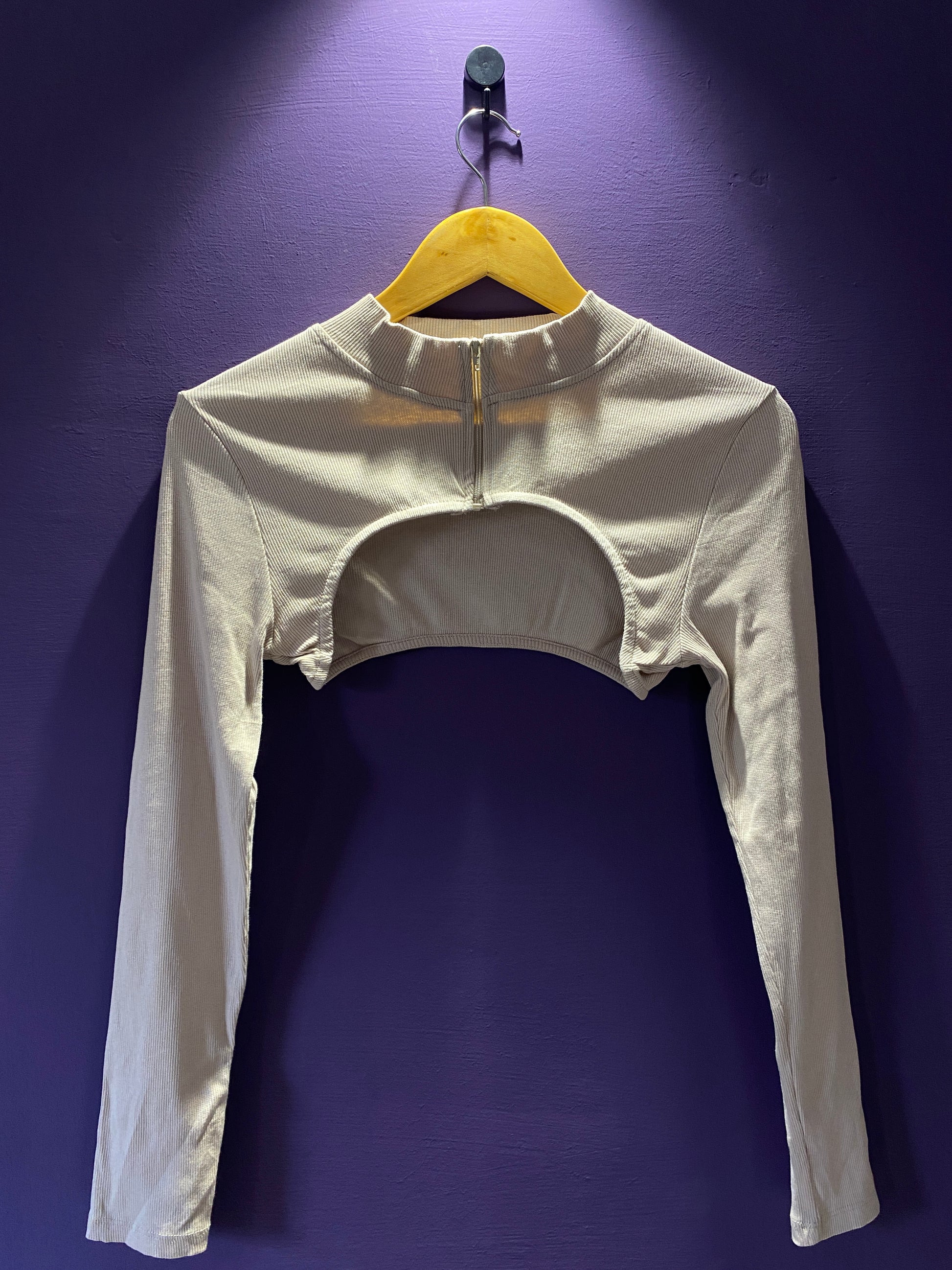 ribbed-mock-neck-cutout-crop-top