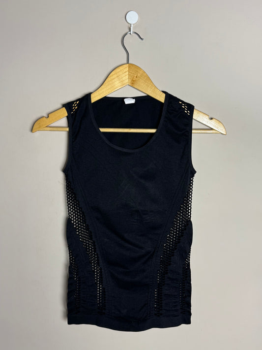black-mesh-sleeveless-top-23