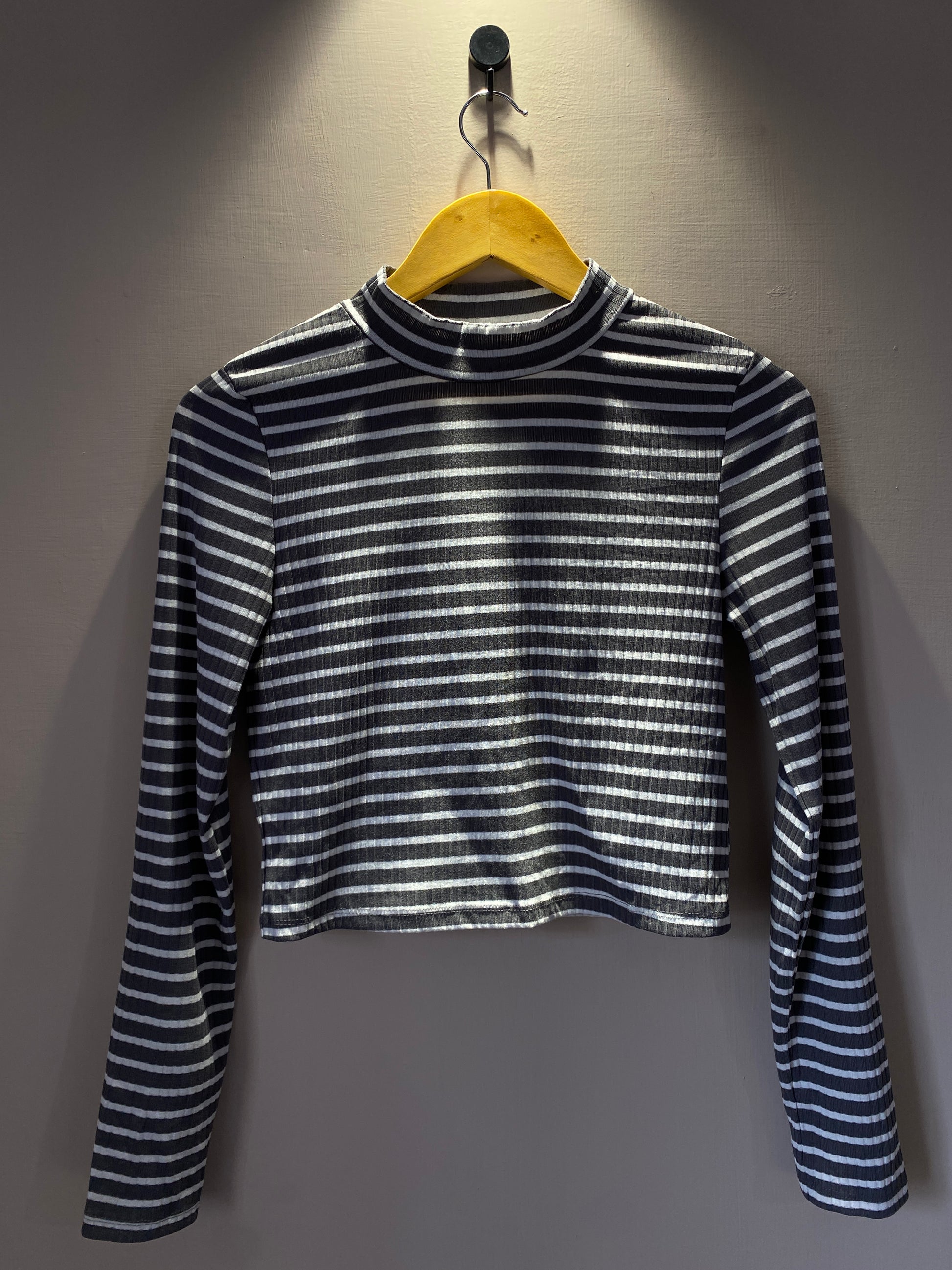 black-white-striped-mockneck-4