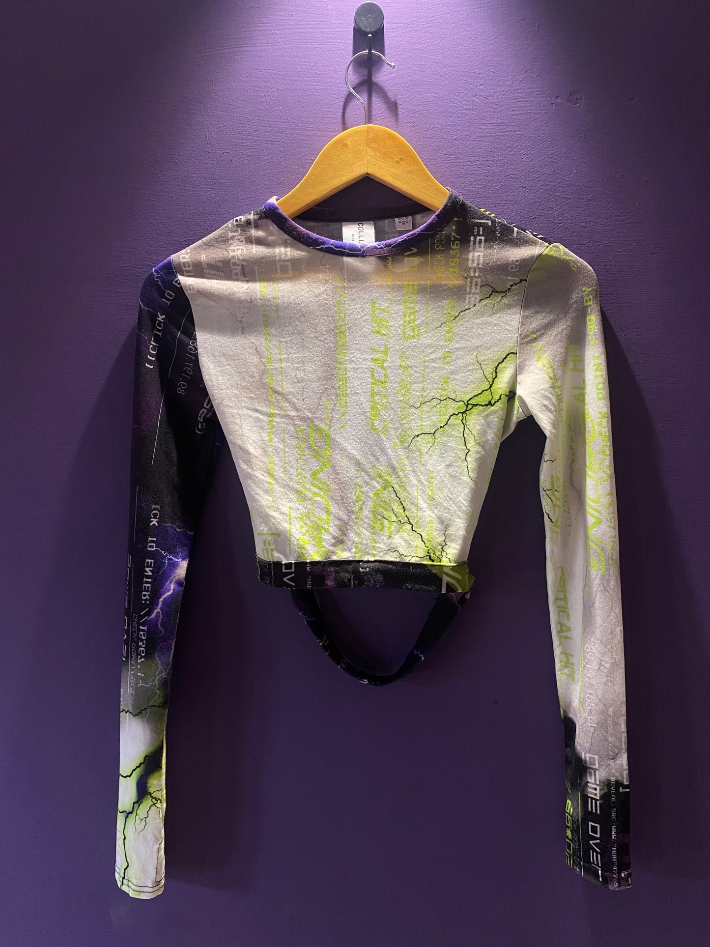 cyber-graphic-cut-out-crop-top