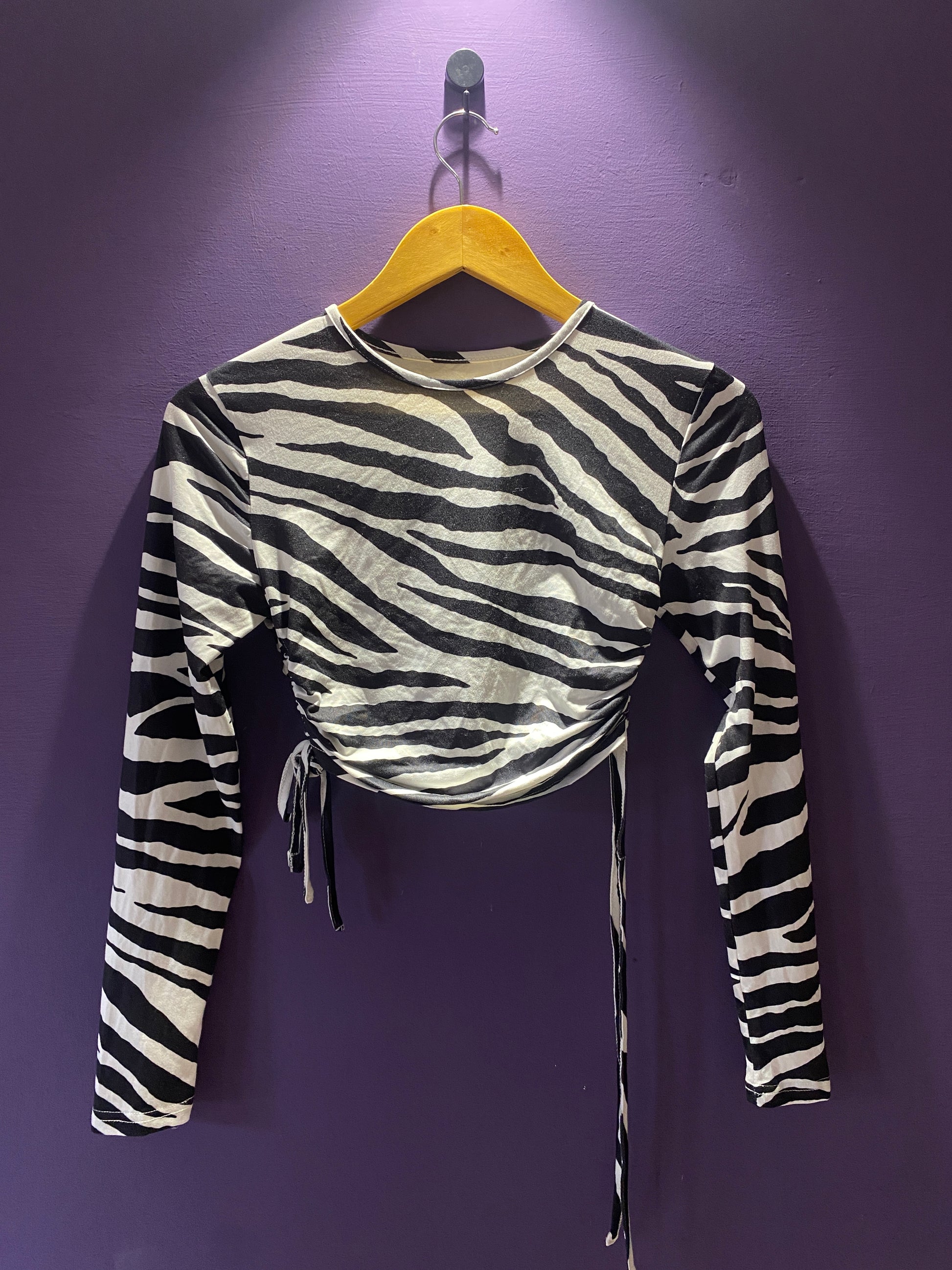zebra-print-ruched-crop-top