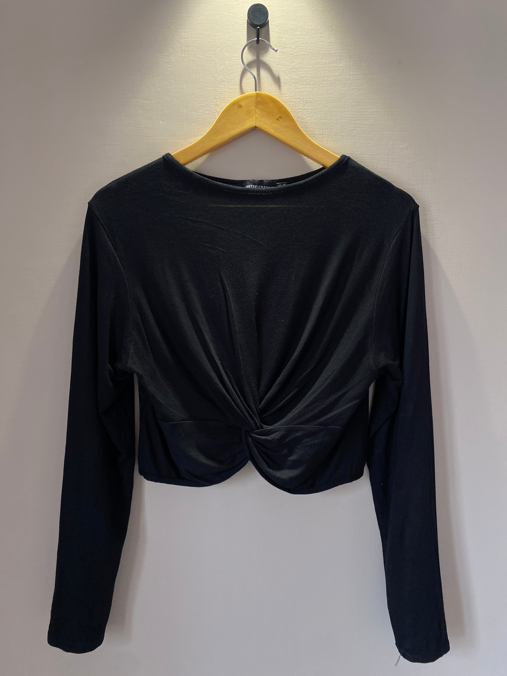 black-ruched-sweetheart-neckline-crop-top