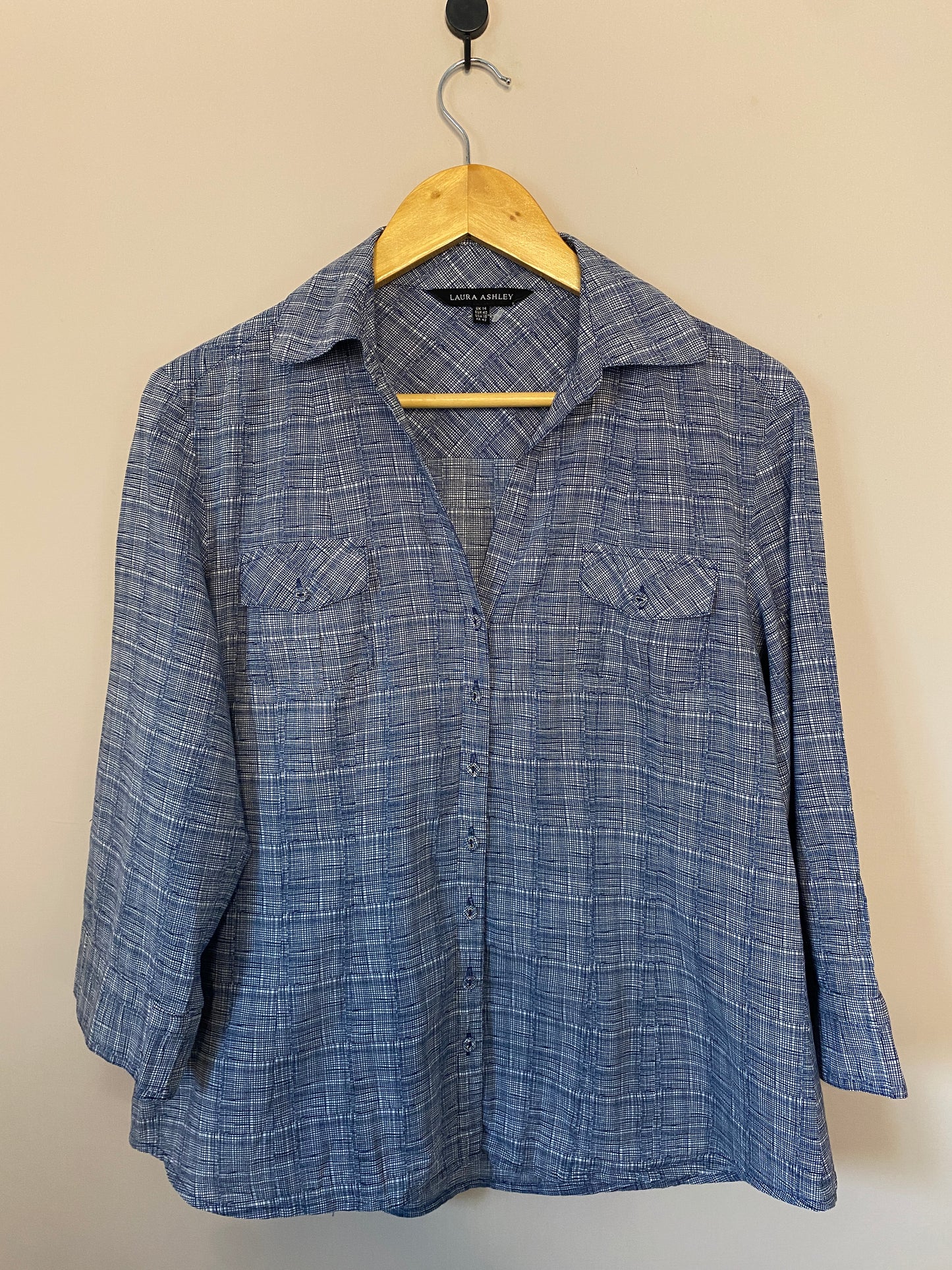 crosshatch-print-three-quarter-sleeve-shirt