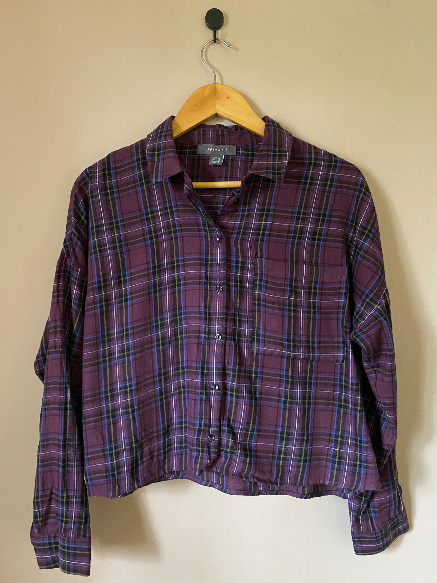 plaid-cropped-button-up-shirt