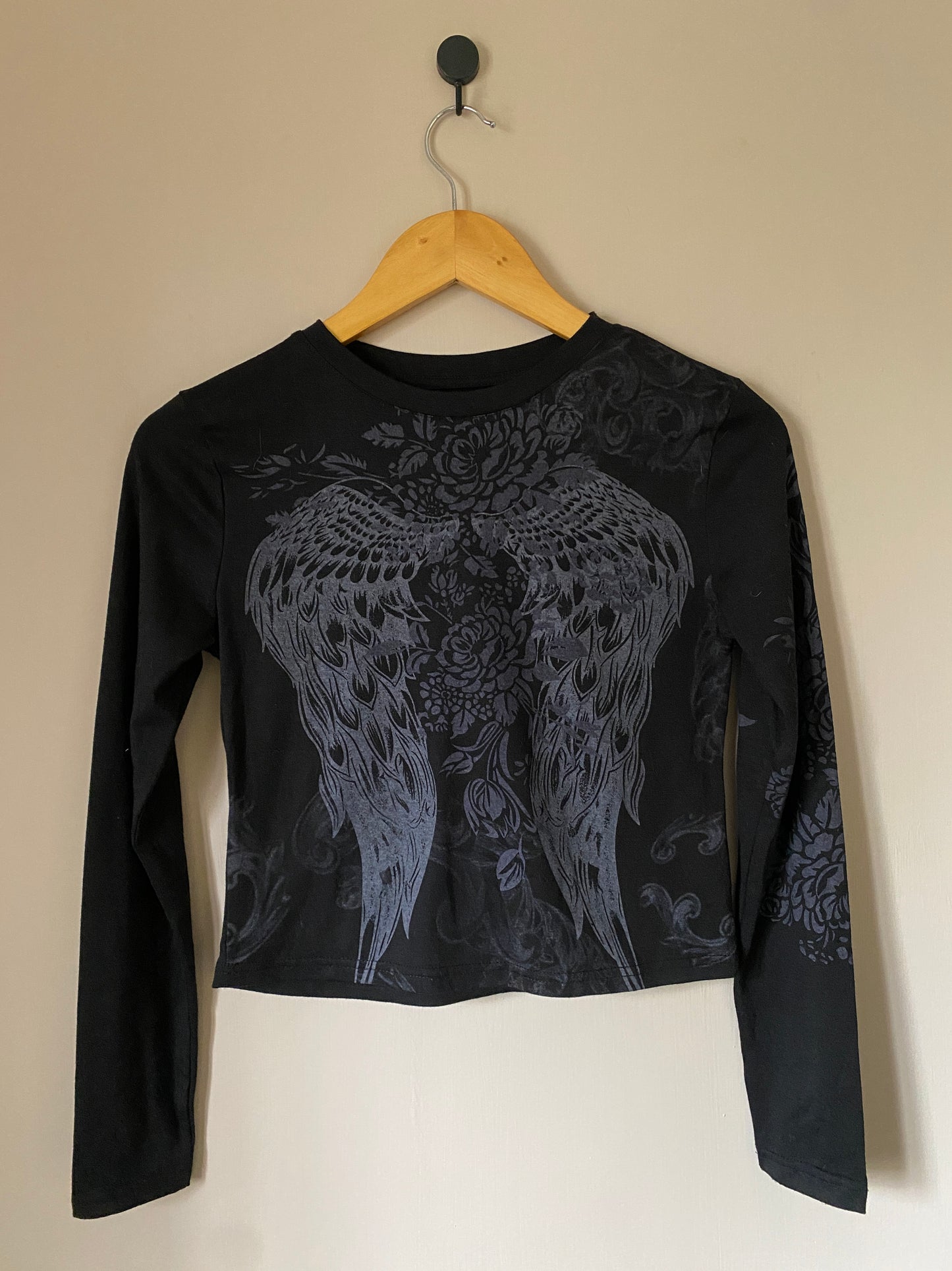 Medium Black Wing Print Tee