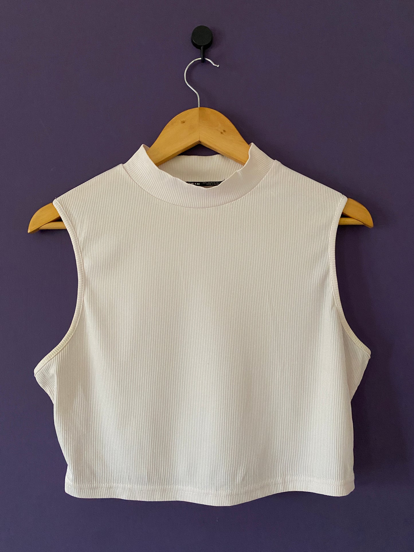 White sleeveless crop top-6