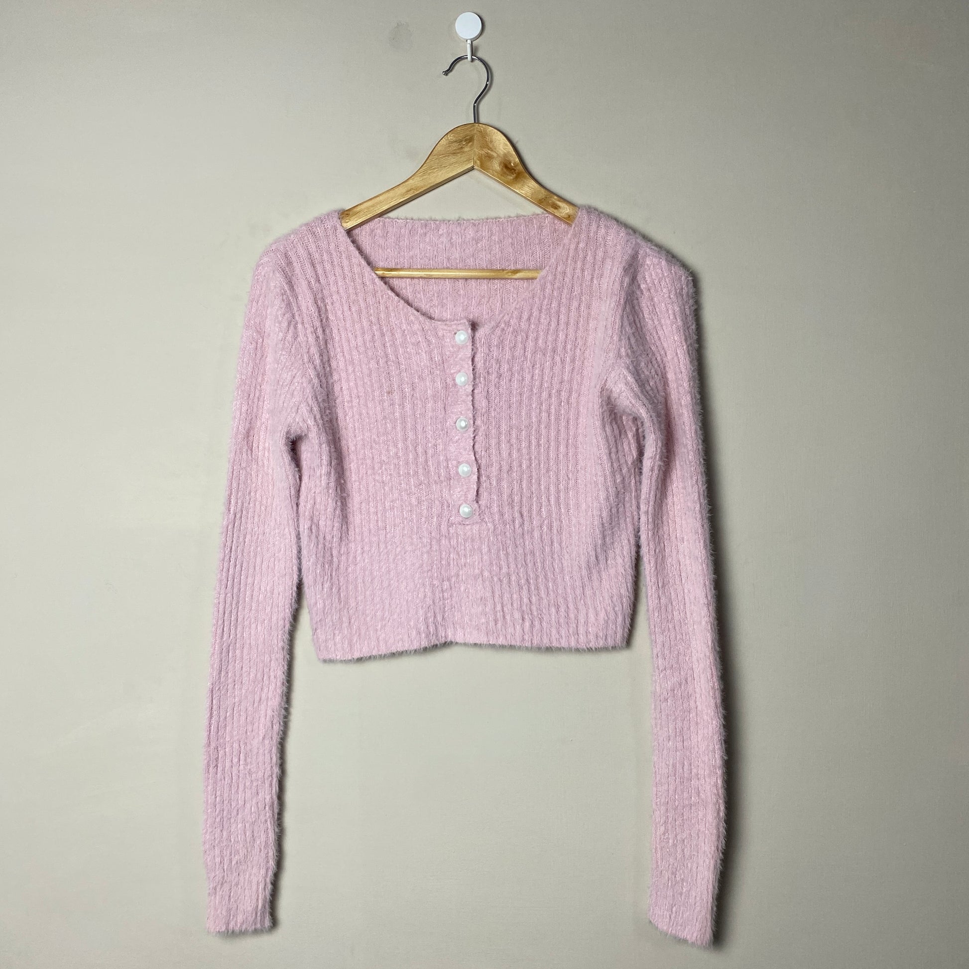 pink-buttonfront-fuzzy-top-082