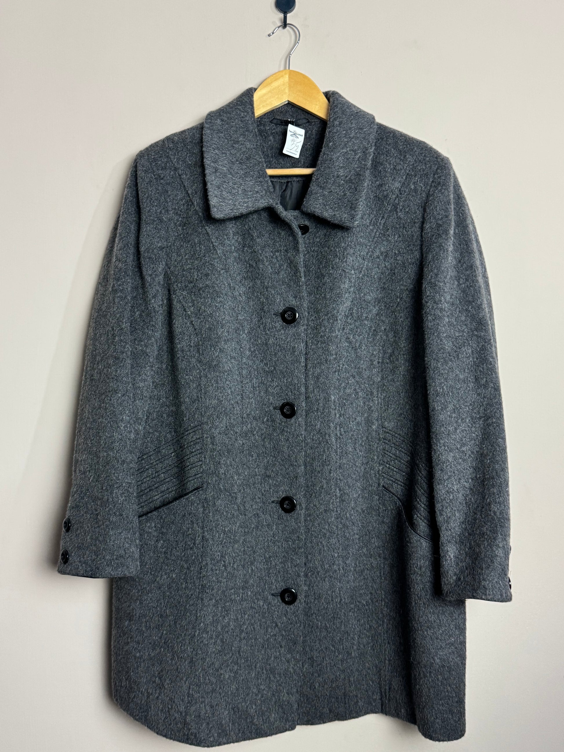 grey-buttoned-coat