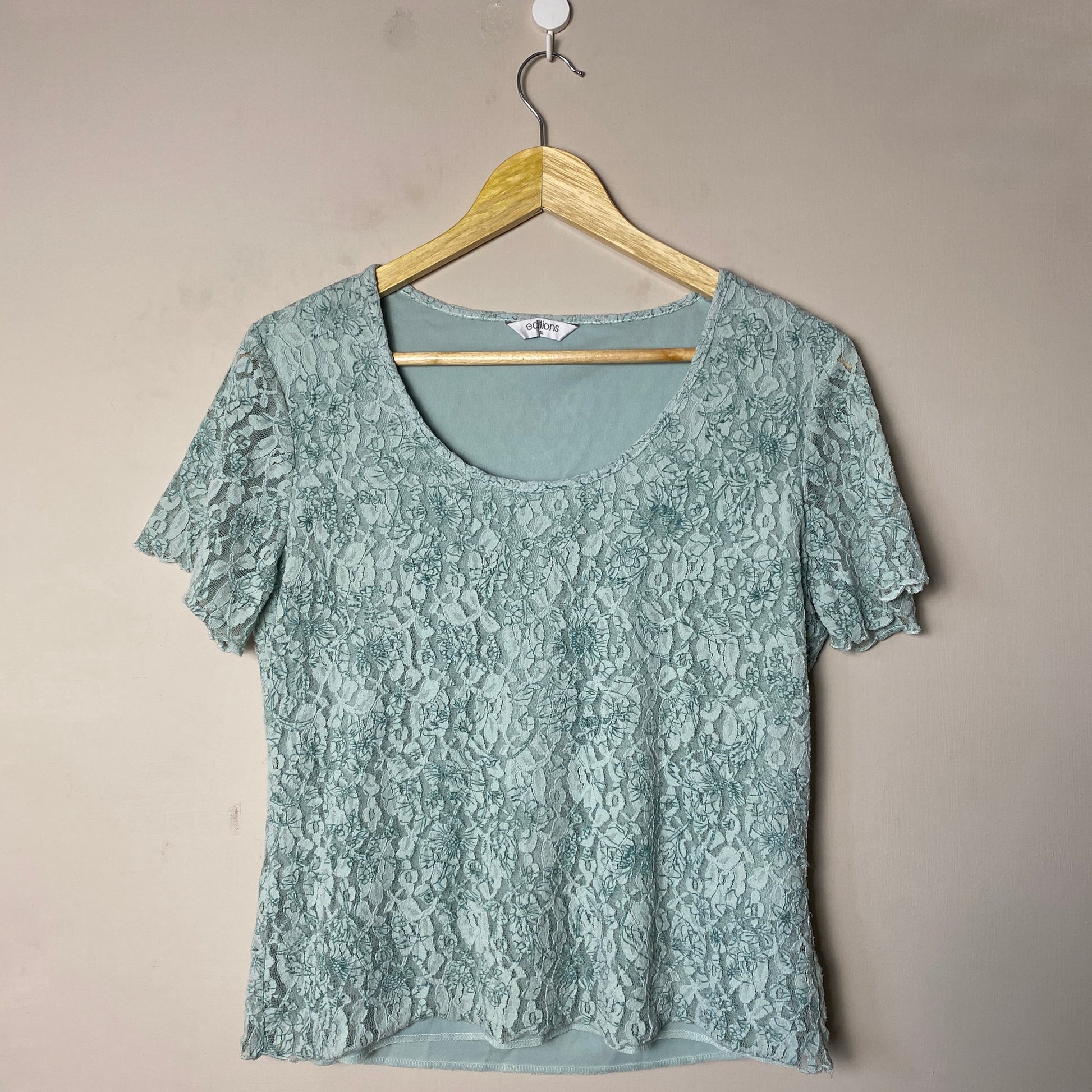 mint-lace-top-105