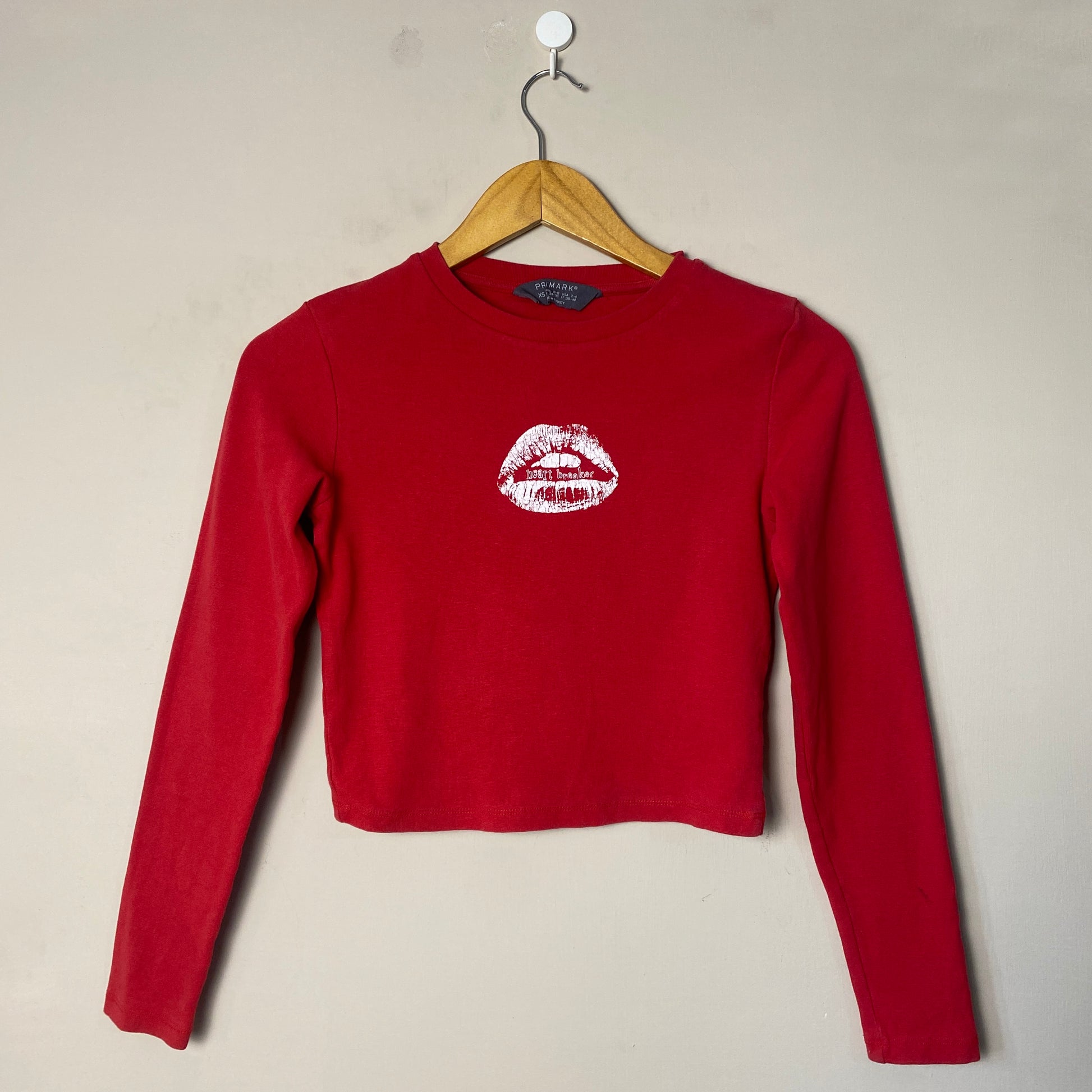 red-lipprint-croptop-170