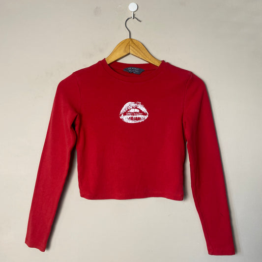 red-lipprint-croptop-170