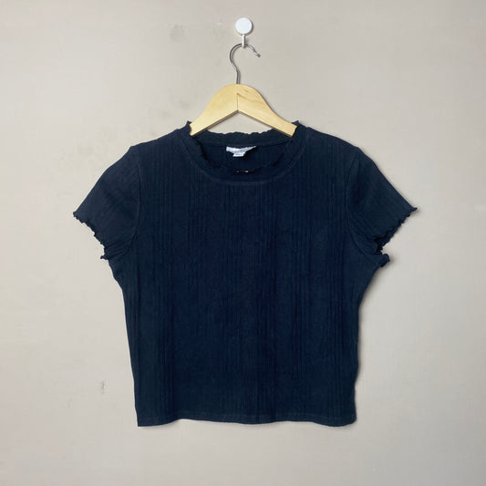 black-lettuce-trim-ribbed-top-120