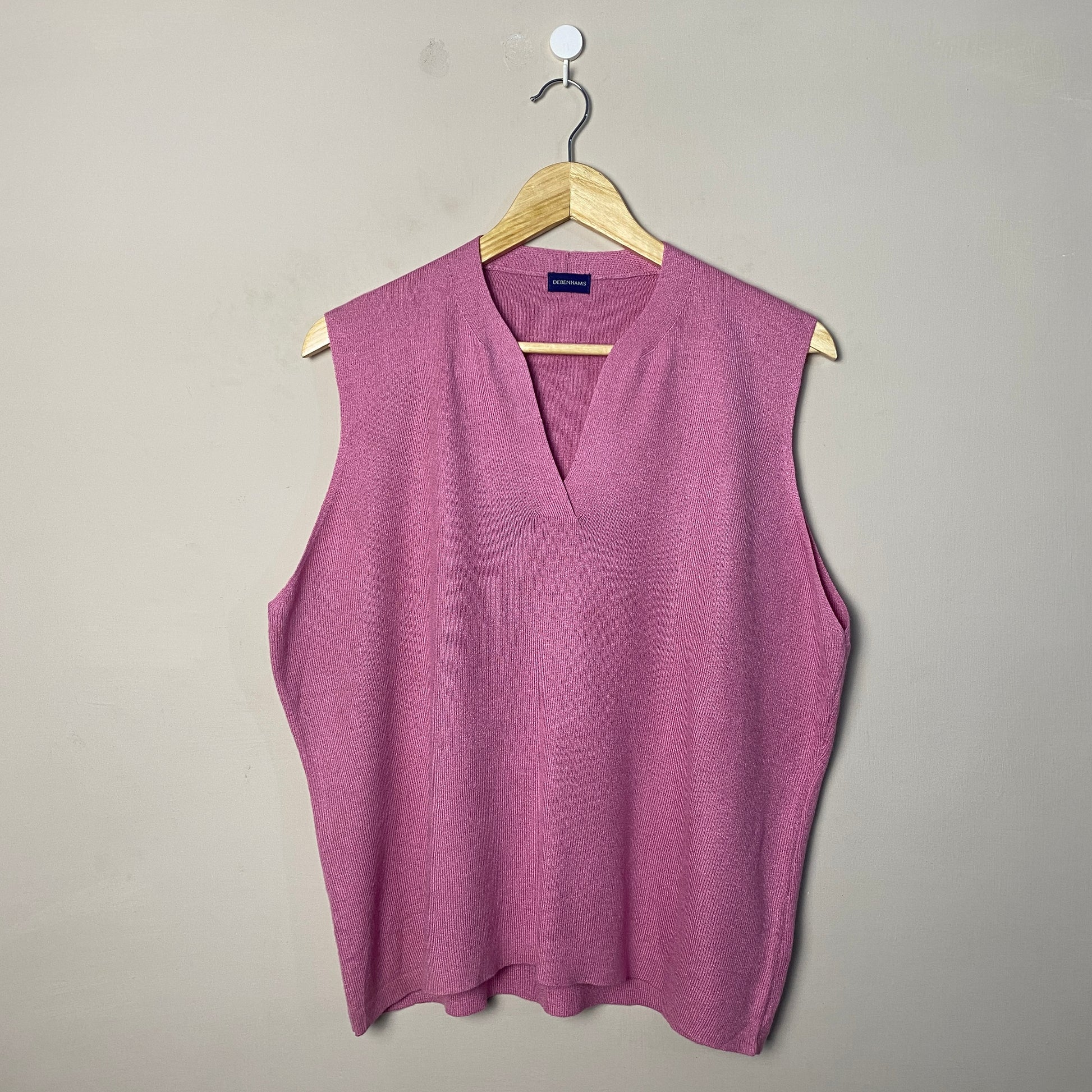 pink-sleeveless-vneck-top-125